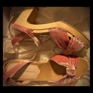 Loeffler Randall pink ‘Una knot’ clog size 8